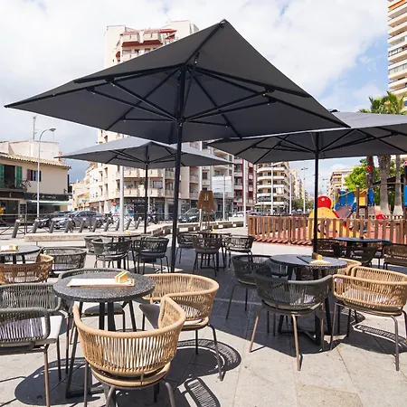 Js Plaza 4*